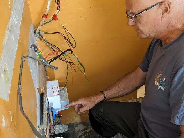 Bob Stinton Electrical Services